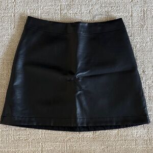 GAP Vegan Leather Black Mini Skirt